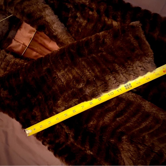 ⁂ Brown Luba Vintage Fur Jacket ⁂ - Picture 7 of 10